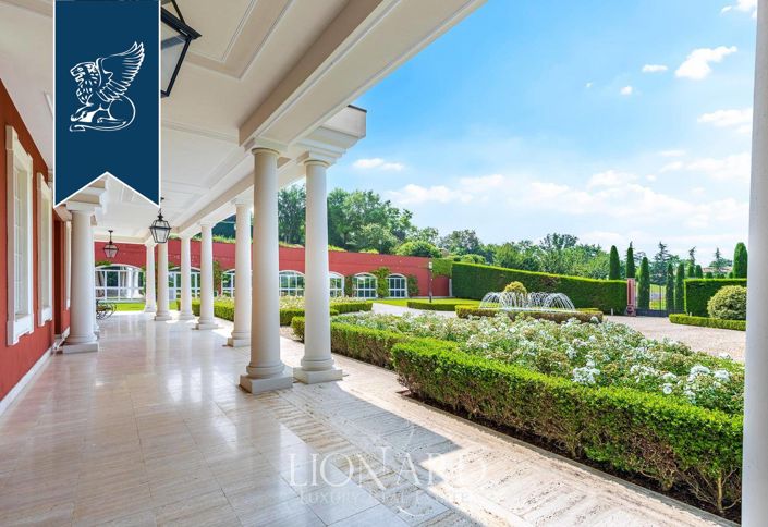 Image No.15-6 Bed Villa for sale