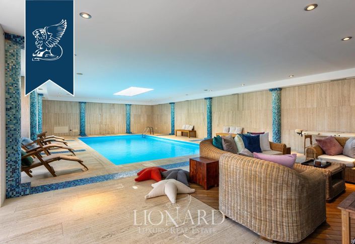 Image No.20-6 Bed Villa for sale