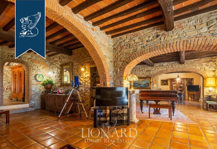 Image No.17-6 Bed Villa for sale