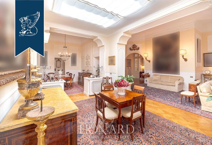 Image No.2-4 Bed Villa for sale