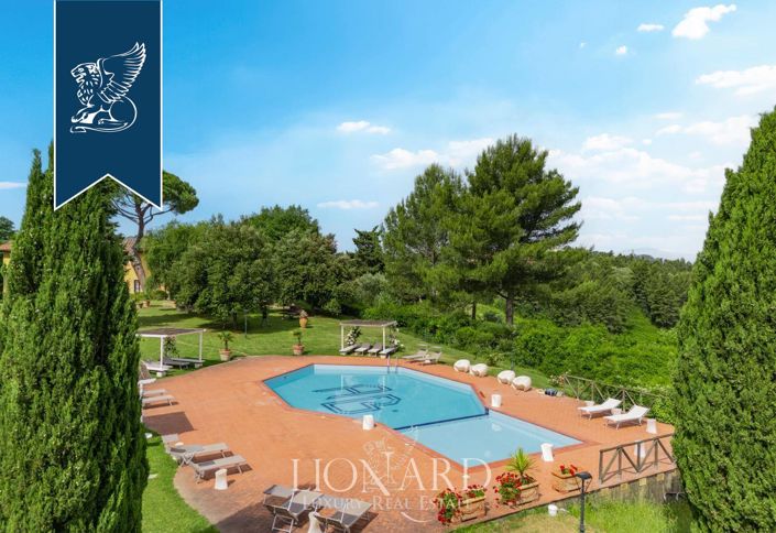 Image No.11-14 Bed Farmhouse for sale