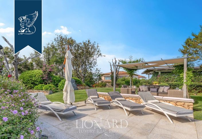 Image No.8-5 Bed Villa for sale