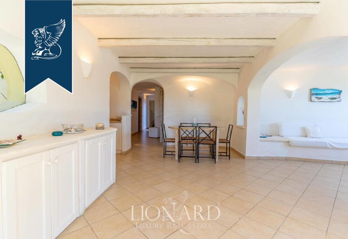 Image No.17-6 Bed Villa for sale