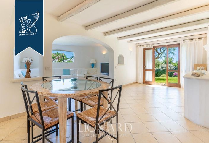 Image No.20-6 Bed Villa for sale