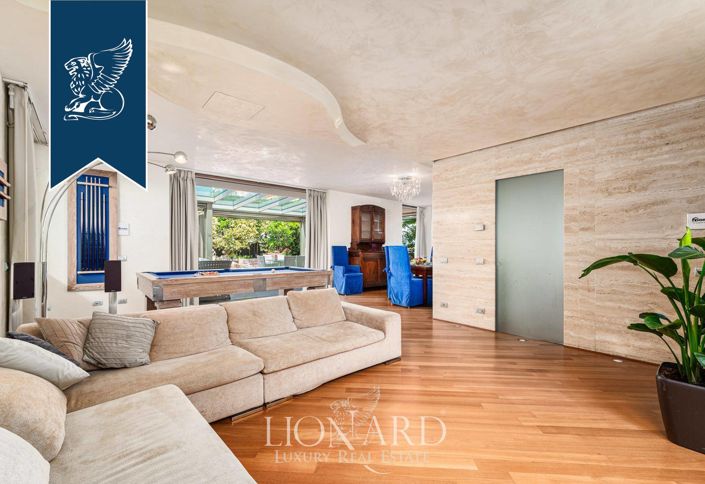 Image No.10-4 Bed Apartment for sale