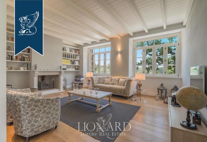 Image No.12-5 Bed Villa for sale