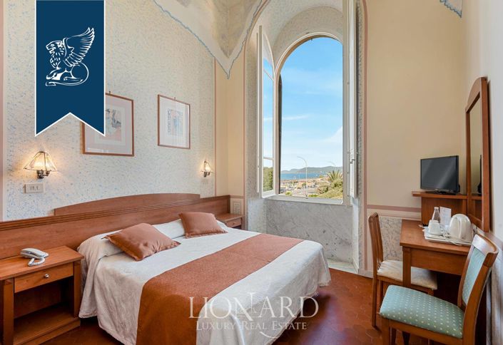 Image No.12-32 Bed Hotel for sale