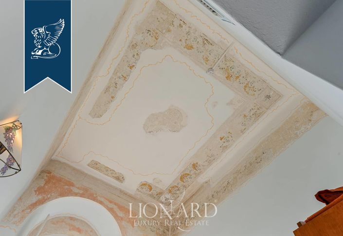 Image No.14-32 Bed Hotel for sale