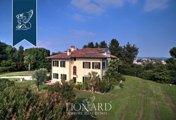 Image No.6-7 Bed Villa for sale