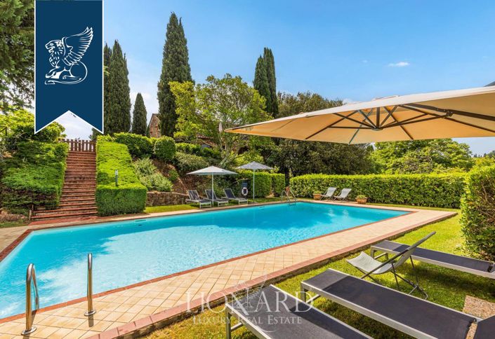 Image No.11-9 Bed Villa for sale