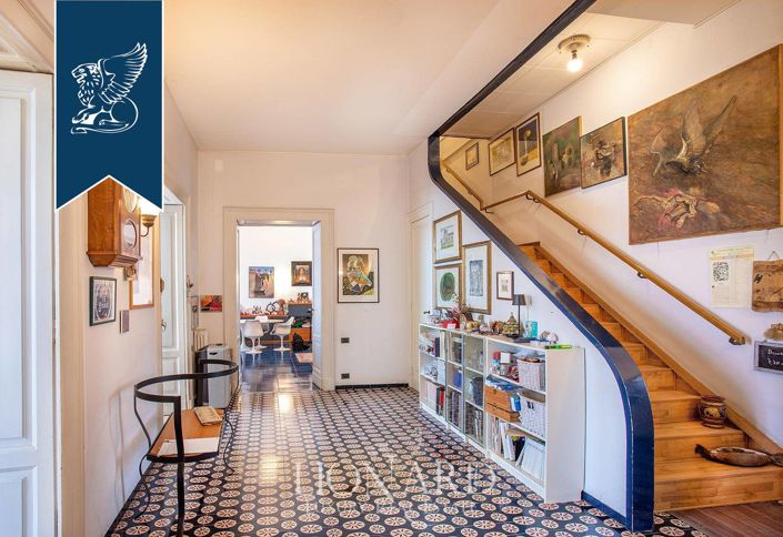 Image No.16-6 Bed Villa for sale