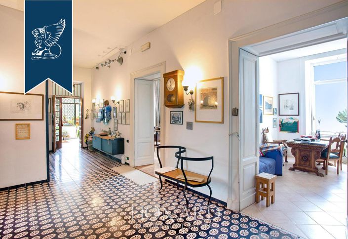 Image No.17-6 Bed Villa for sale