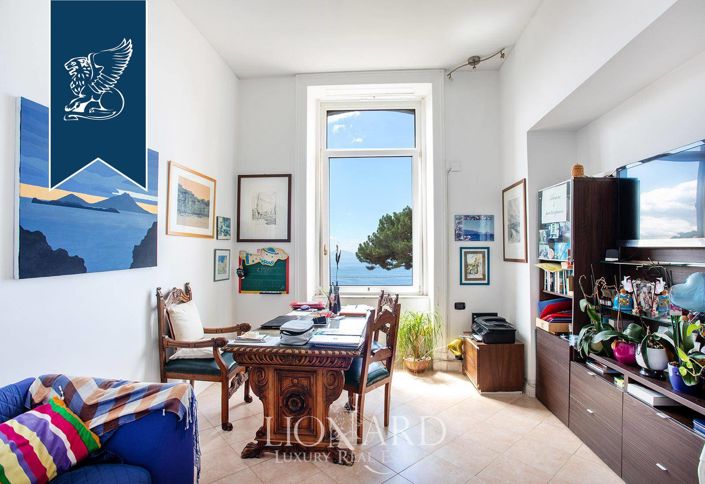 Image No.19-6 Bed Villa for sale