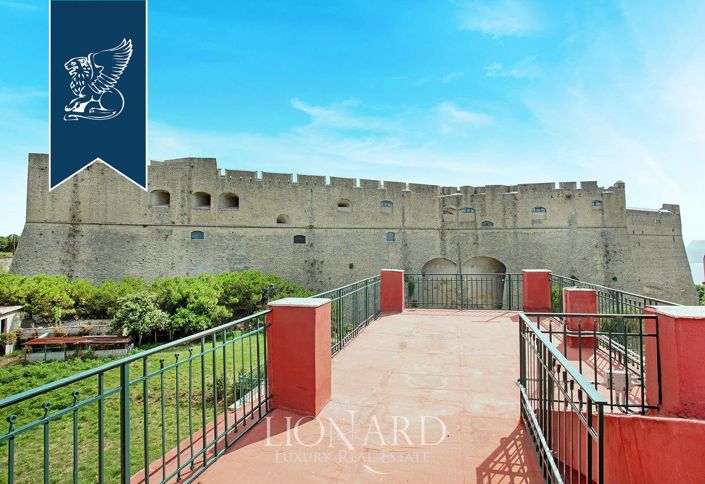 Image No.4-6 Bed Villa for sale