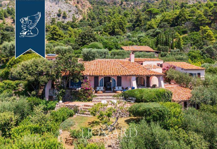 Image No.6-7 Bed Villa for sale