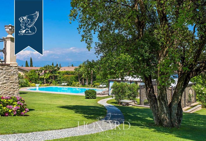 Image No.11-6 Bed Villa for sale