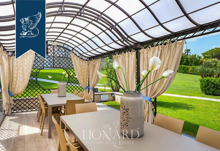 Image No.14-6 Bed Villa for sale