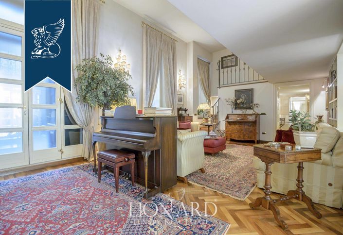 Image No.3-4 Bed Flat for sale