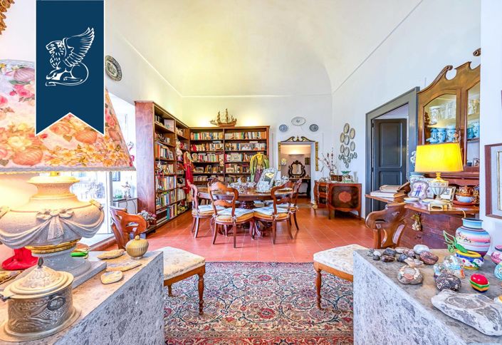 Image No.11-3 Bed Villa for sale