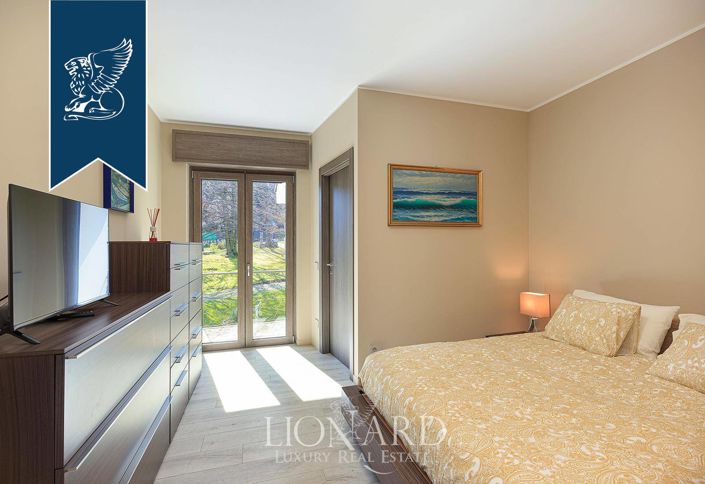 Image No.18-7 Bed Villa for sale