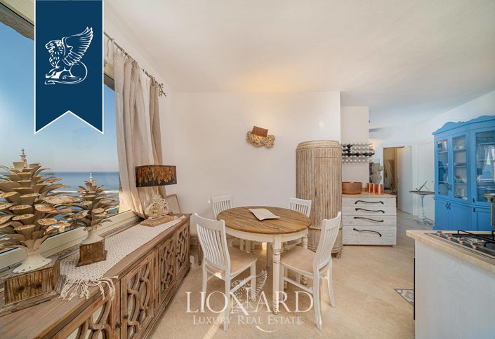 Image No.43-13 Bed Villa for sale