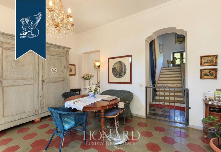 Image No.20-14 Bed Property for sale