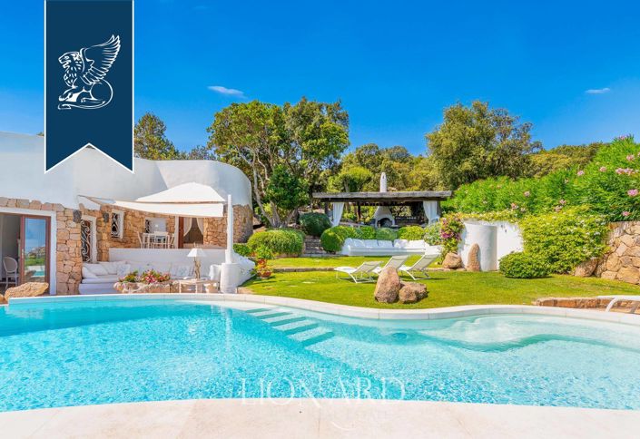 Image No.10-3 Bed Villa for sale