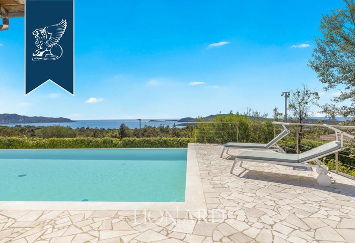 Image No.8-4 Bed Villa for sale