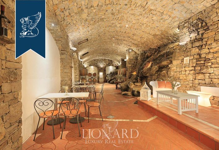 Image No.17-1 Bed Villa for sale