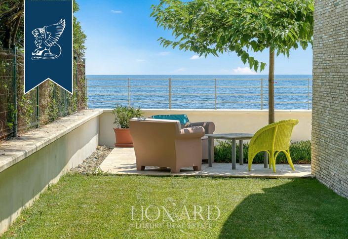 Image No.3-3 Bed Villa for sale