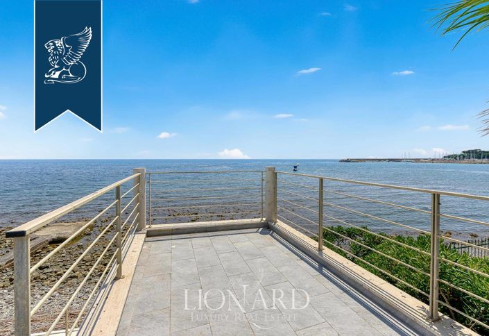 Image No.7-3 Bed Villa for sale