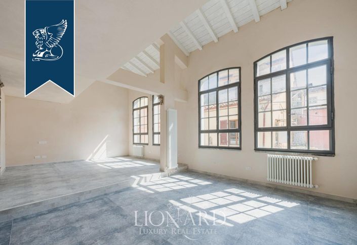 Image No.12-2 Bed Villa for sale