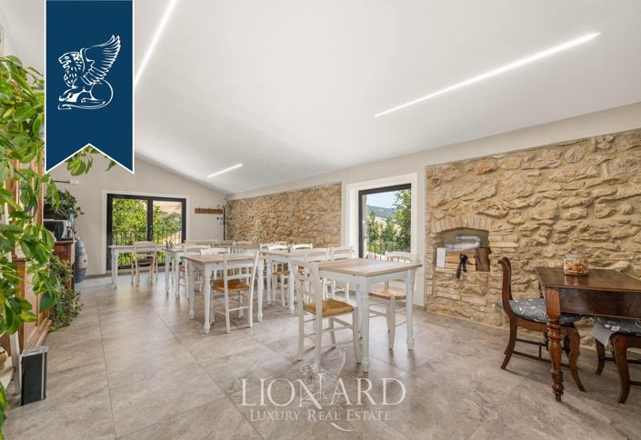 Image No.12-8 Bed Farmhouse for sale