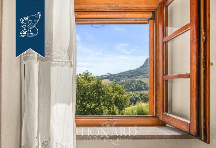 Image No.17-8 Bed Farmhouse for sale