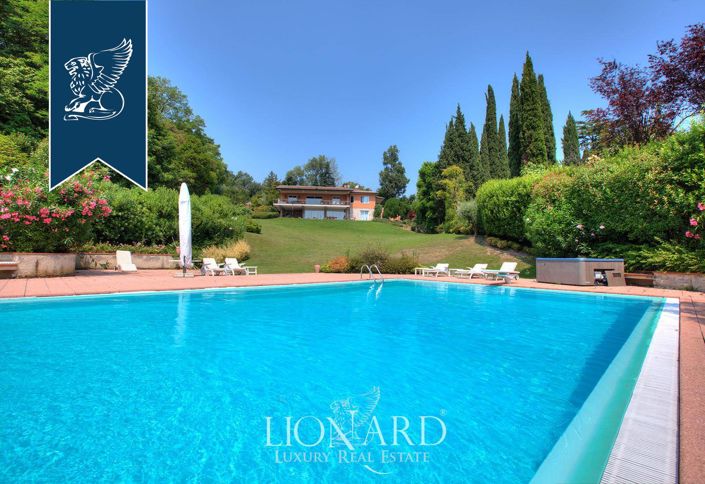 Image No.32-9 Bed Villa for sale