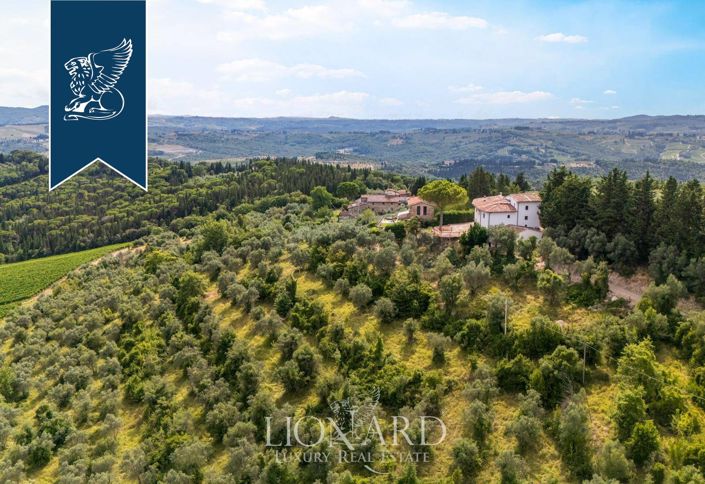 Image No.1-4 Bed Villa for sale