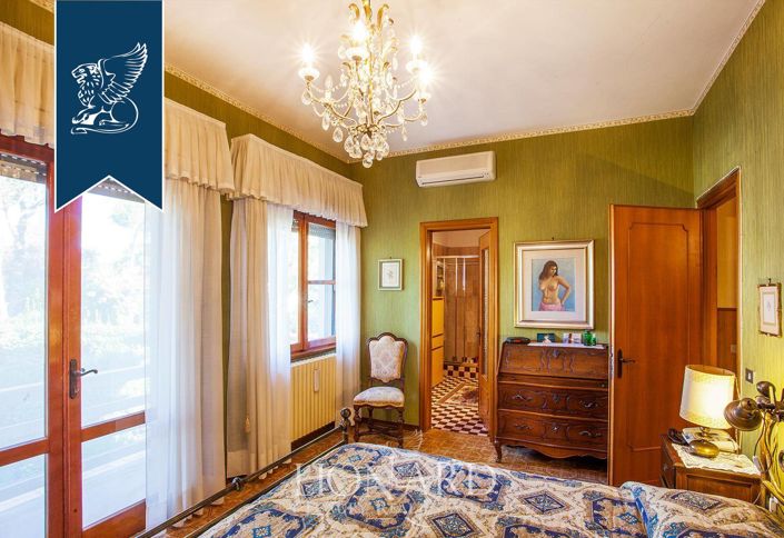 Image No.17-4 Bed Villa for sale