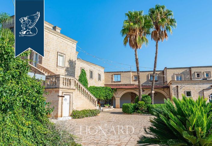 Image No.8-8 Bed Farmhouse for sale