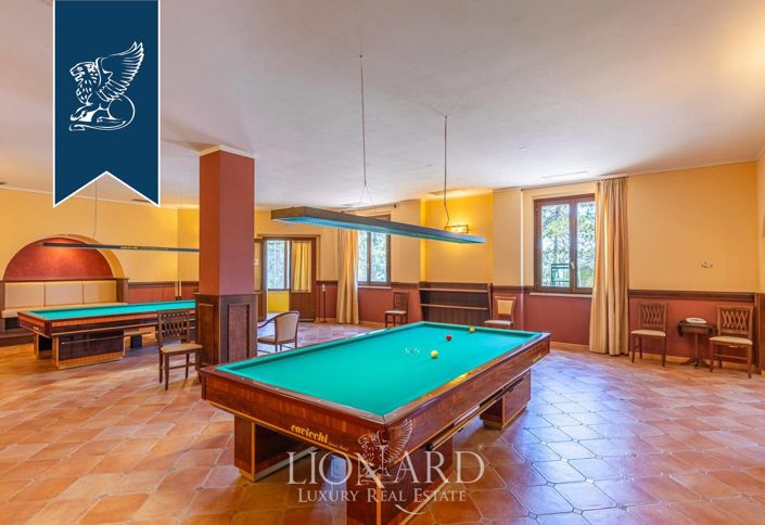 Image No.18-14 Bed Farmhouse for sale