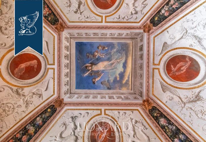 Image No.14-6 Bed Apartment for sale