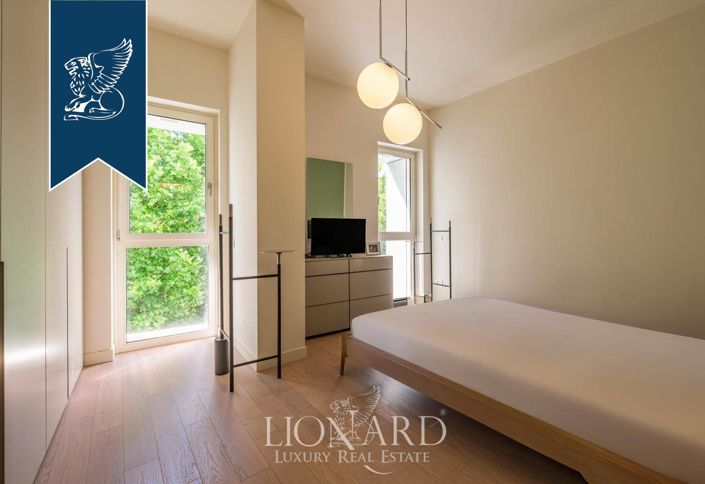 Image No.12-4 Bed Apartment for sale