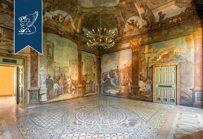 Image No.2-4 Bed Apartment for sale