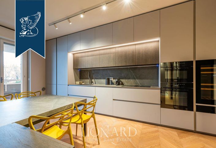 Image No.11-4 Bed Apartment for sale