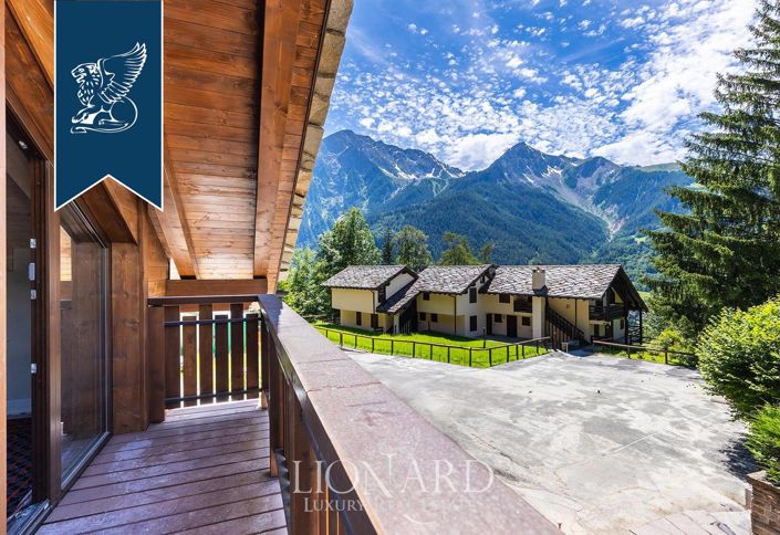 Image No.19-5 Bed Villa for sale