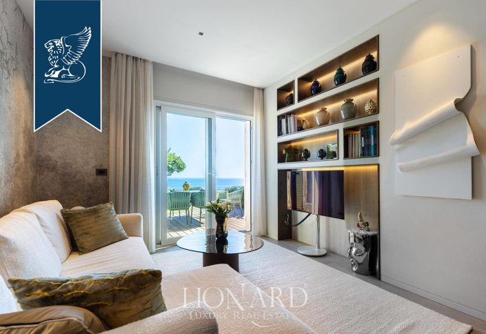 Image No.17-3 Bed Villa for sale