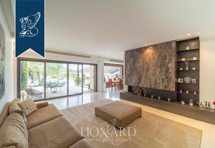 Image No.13-4 Bed Villa for sale