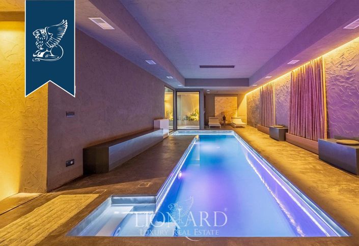 Image No.8-4 Bed Villa for sale