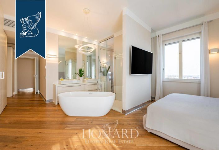 Image No.17-3 Bed Apartment for sale