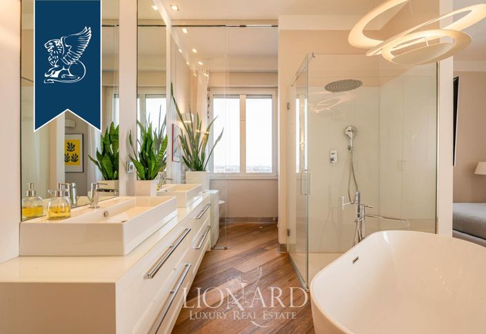 Image No.18-3 Bed Apartment for sale