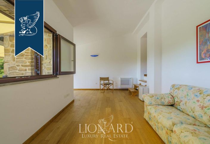 Image No.20-5 Bed Villa for sale